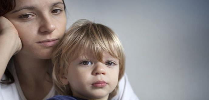 Síndrome de Münchausen por poder: la extraña forma de abuso infantil por la que las madres inventan o infligen enfermedades en sus hijos