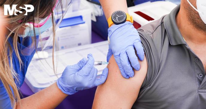 CDC confirma que mayor parte de los efectos secundarios de la vacuna de Johnson & Johnson no son graves