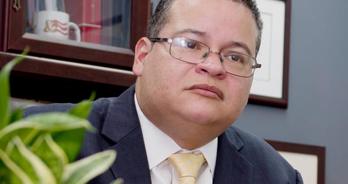 Beneficios en la aprobación de ley de incentivos, pero restan leyes que evitarían el éxodo de médicos