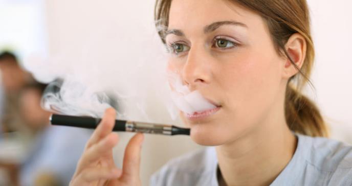 El componente de los cigarrillos electrónicos que causa lesión pulmonar