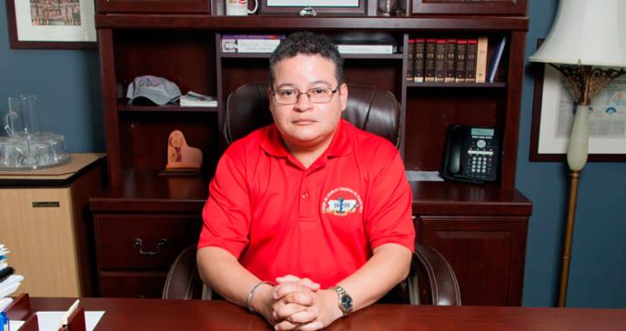 Preocupación por éxodo de médicos primarios puertorriqueños a Estados Unidos