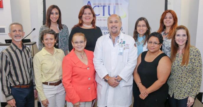 Dr. Jorge Santana: A la caza de los virus que afectan a los puertorriqueños
