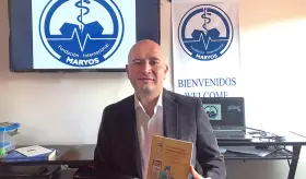 M&eacute;dicos escriben libro para evitar adicci&oacute;n a los opioides en anestesi&oacute;logos