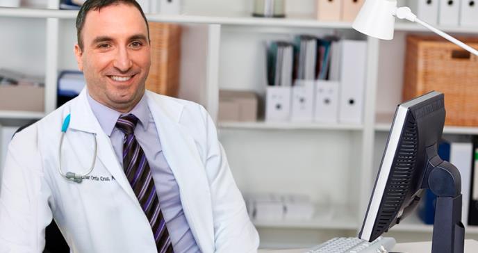 Dr. Eddiemar Ortiz Cruz: “la relación del azúcar con el cáncer es indirecta, esta no es la causa”