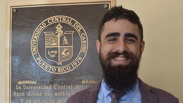 Primer puertorriqueño en ingresar a internado en Neurociencia de la Universidad de Yale Primer puertorriqueño en ingresar a internado en Neurociencia de la Universidad de Yale