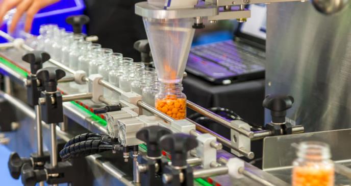 Fabricación de posibles medicamentos para el COVID-19 sería de bajo costo