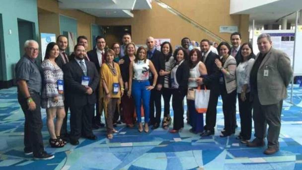 Premian labor científica de los médicos residentes del Manatí Medical Center
