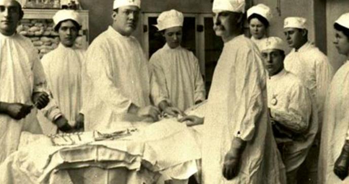 El hospital de Nueva York que enfrentó la fiebre amarilla, el cólera, el sida, el ébola y ahora la COVID-19