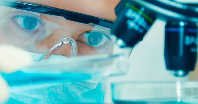 Investigadores desarrollan un lente intraocular capaz de imitar al cristalino