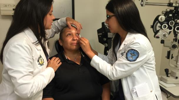 Alerta médica por el síndrome de ojo seco, enfermedades autoinmunes y hasta ceguera Alerta médica por el síndrome de ojo seco, enfermedades autoinmunes y hasta ceguera