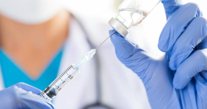 Pfizer comienza a probar su vacuna contra el COVID-19 en personas