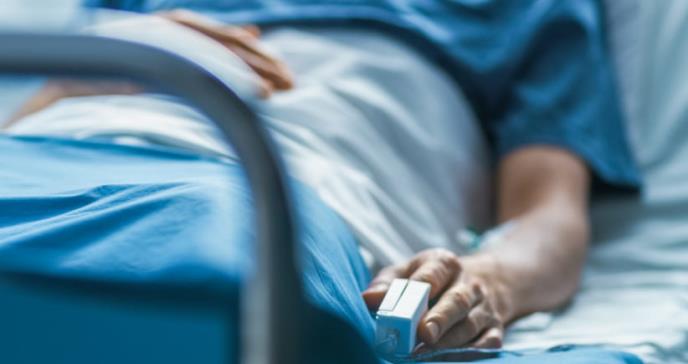 Informe muestra quién es más probable a ser hospitalizado por COVID-19