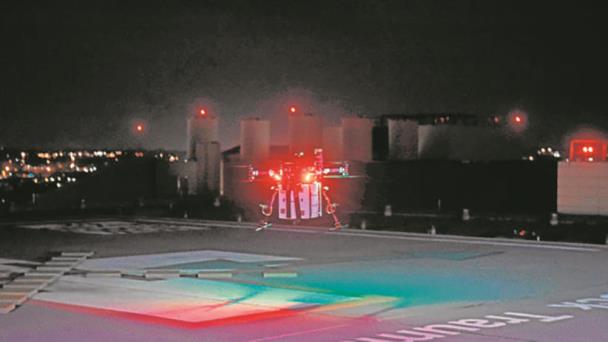 Realizan el primer viaje en dron de un órgano para trasplante Realizan el primer viaje en dron de un órgano para trasplante