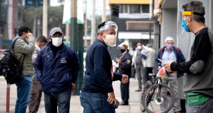 Coronavirus en Estados Unidos: 4 cifras que muestran el devastador impacto del covid-19 sobre los latinos en el país con más casos en el mundo