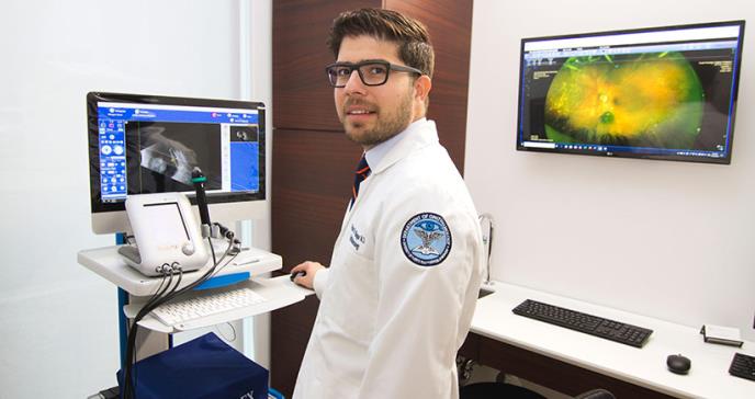 La braquiterapia, una alternativa a la remoción del ojo por tumores oculares en Puerto Rico