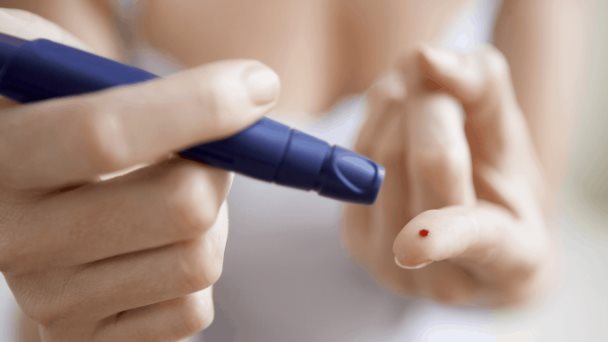 Cenar tarde aumenta el riesgo de padecer diabetes tipo 2, advierten investigadores Cenar tarde aumenta el riesgo de padecer diabetes tipo 2, advierten investigadores