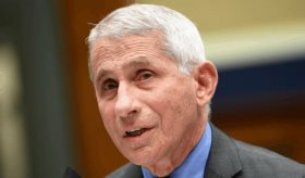 Autoridades sanitarias en EE.UU. se preparan ante una posible propagación de la variante Ómicron