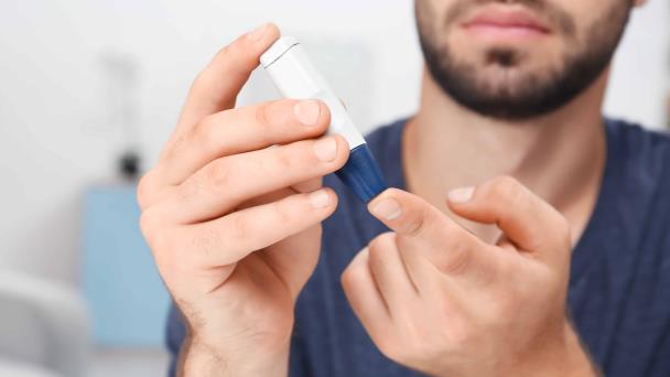 Estudio establece que no existe asociación entre desarrollo de la periodontitis y diabetes Estudio establece que no existe asociación entre desarrollo de la periodontitis y diabetes