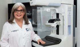 Ángela Méndez, radióloga al servicio de las mujeres con cáncer de mama en Puerto Rico