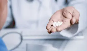 Resultados favorables en anticoagulantes orales no antagonistas de vitamina K en octogenarios