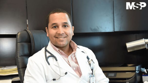 Medicina y cultura corren por las venas del Dr. Blas Boria Medicina y cultura corren por las venas del Dr. Blas Boria