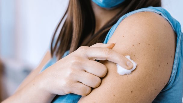 Estudio confirma leves alteraciones del ciclo menstrual por vacunas contra COVID-19 Estudio confirma leves alteraciones del ciclo menstrual por vacunas contra COVID-19