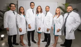 Por cuarto año consecutivo, egresados del Hospital Damas aprueban el American Board of Internal Medicine