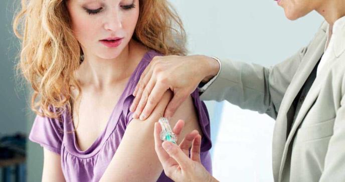 Recomiendan vacunar contra el VPH desde la niñez para prevenir el cáncer cervical