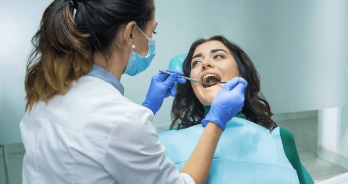 ¿Cómo puedo cuidar mi salud oral si tengo diabetes?