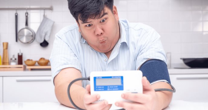 ¿Menor riesgo de hipertensión en pacientes con las piernas ‘más gordas’?