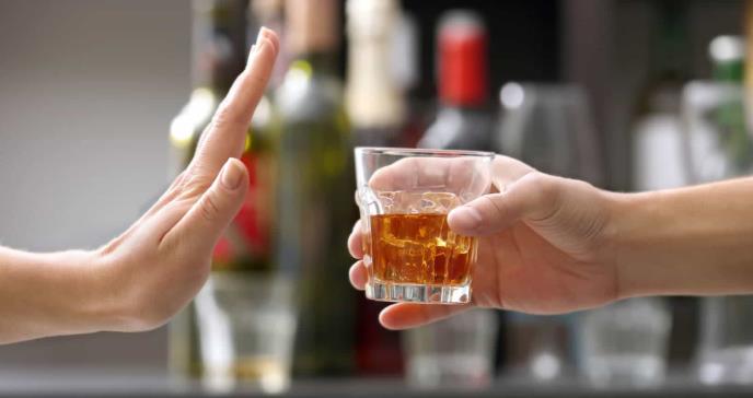 ¿Puedo tomar bebidas alcohólicas después de haber sufrido un infarto?