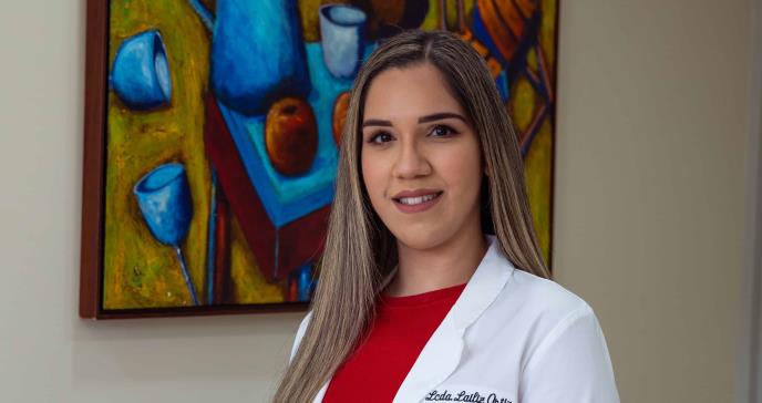 AINE como aspirina o ibuprofeno: Pueden afectar la capa del estómago creando úlceras