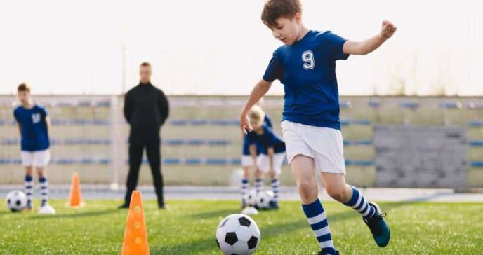 A los niños hay que educarlos en el polideporte antes de centrarlos en una sola actividad