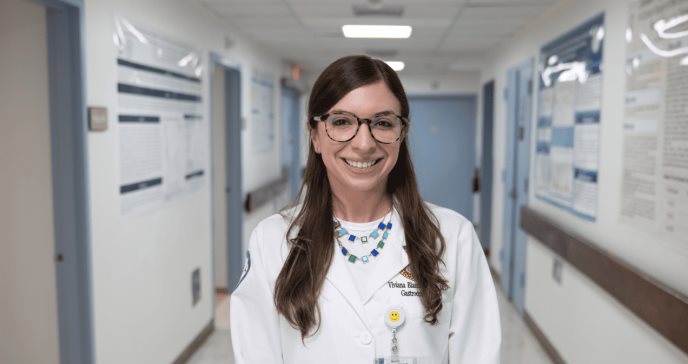 Enfermedad de Crohn: Tratamientos actuales enfocados en el control de síntomas y promoción de la remisión