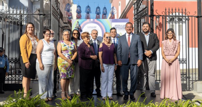 Inauguran el Paseo de las Campanas en el Mes del Sobreviviente de Cáncer