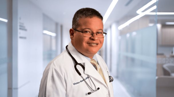 “Las vacunas son el mejor regalo de amor que usted le puede dar a sus hijos”, Dr. Ramos “Las vacunas son el mejor regalo de amor que usted le puede dar a sus hijos”, Dr. Ramos