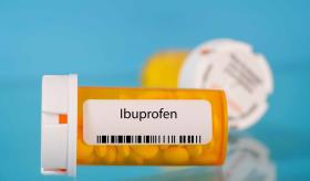 Ibuprofeno: consumo frecuente se asocia con problemas cardíacos y de visión