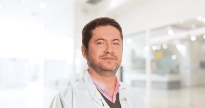 Cáncer de cabeza y cuello: Puede afectar funciones sensoriales y motoras como la visión o audición