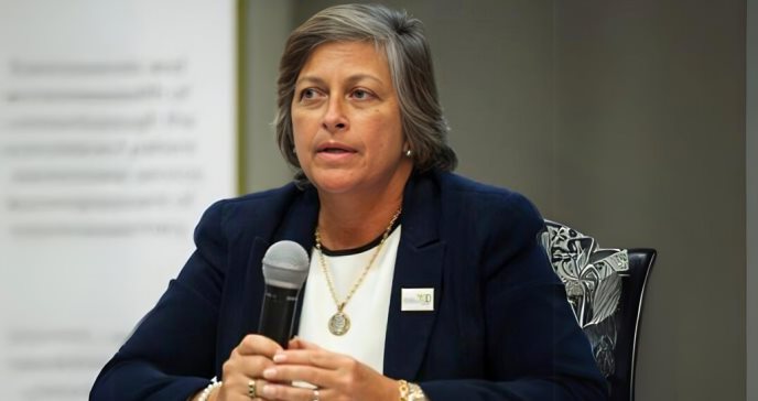 Escuela de Farmacia de la UPR lidera plan de siembra en honor a farmacéuticos graduandos
