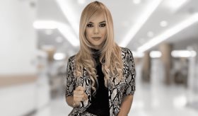 Yogur griego sin azúcar beneficia la microbiota intestinal y contribuye a una piel más saludable
