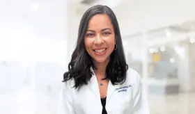 Hidradenitis supurativa: "N&oacute;dulos pueden llegar a romperse y drenar secreciones sanguinolentas"