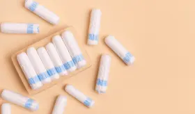 Hallan metales pesados como plomo, arsénico y cadmio en tampones femeninos