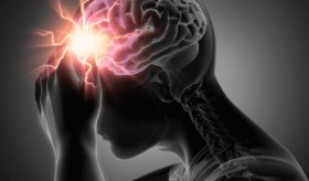 Omeprazol y esomeprazol podrían desencadenar migrañas, según estudio