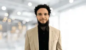 Apoyo integral a pacientes pediátricos con cáncer de sangre: el rol clave del trabajador social clínico