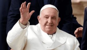 El papa Francisco sufrió dos episodios de insuficiencia respiratoria aguda en las últimas horas