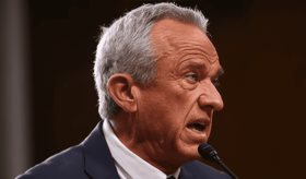 RFK Jr. eliminaría programa de aditivos alimentarios de la FDA. ¿Cómo impacta a la seguridad alimentaria?