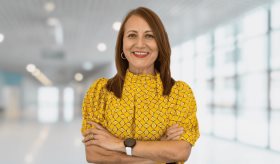 "Esto me ha motivado a preguntarme no por qué me dio la endometriosis sino para qué me dio", Dra. Flores