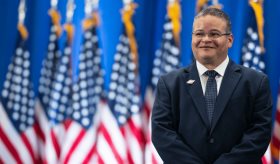 Gobernadora alega persecución político-partidista en el caso del Dr. Víctor Ramos