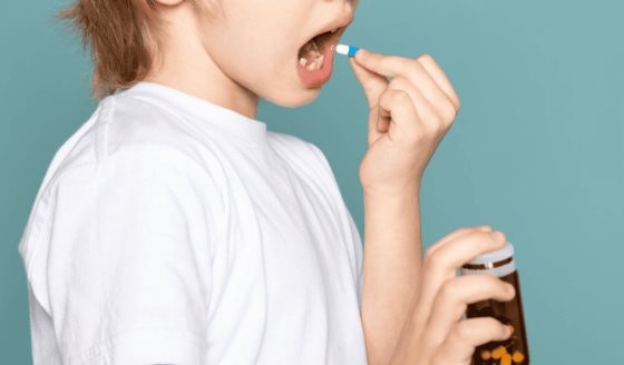 Alertan sobre riesgos del paracetamol en pediatría: Error común puede causar sobredosis