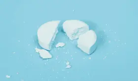 Modificar dosis, comprometer la eficacia del medicamento y otros riesgos que ocurren al partir pastillas